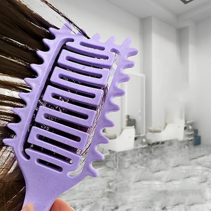 Brosse cheveux bouclés violet se coiffe