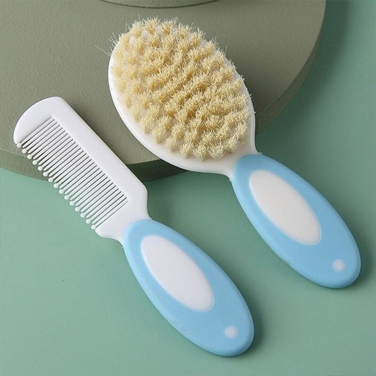 Brosse cheveux pour bebe bleu brosse et peigne